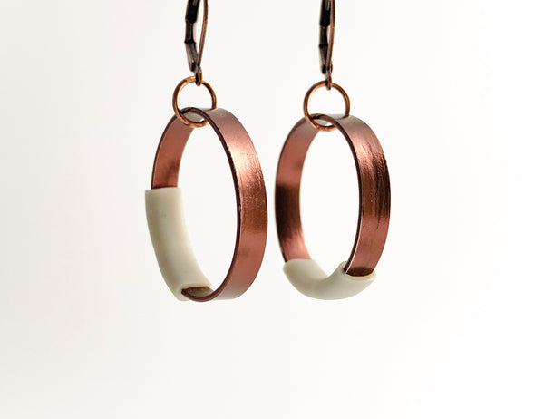 Bubbles: Bubble Earrings in Gold with white earrings