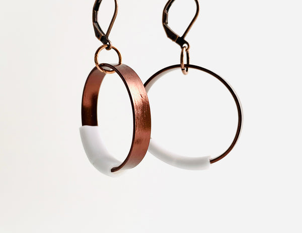 Bubbles: Bubble Earrings in Gold with white earrings