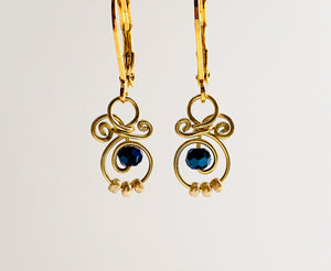 Classic MiMi earrings in brass wire with irridescent navy glass and gold glass beads
