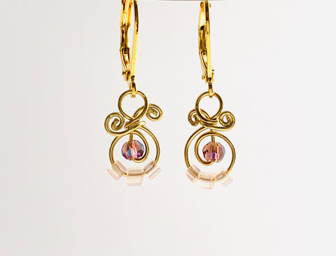 Classic MiMi earrings in brass wire with shiny mauve glass and blush glass