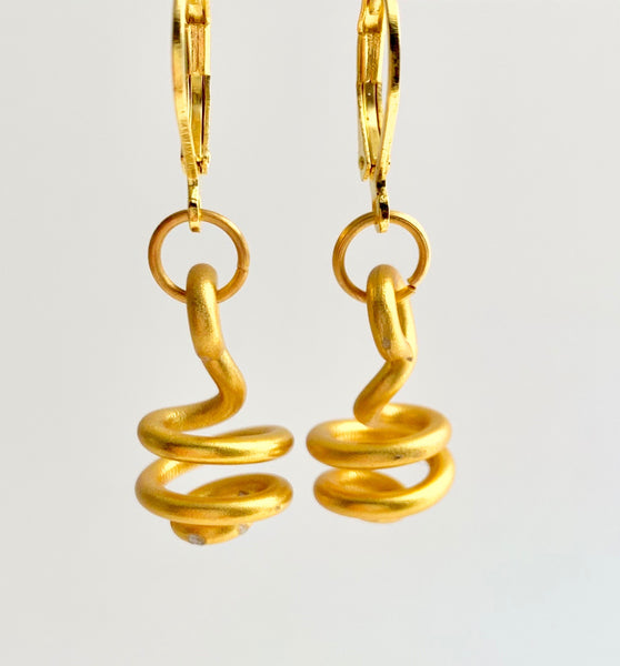These Loopt earrings are super light weight and hang about 2cm long. They are made of aluminum wire.