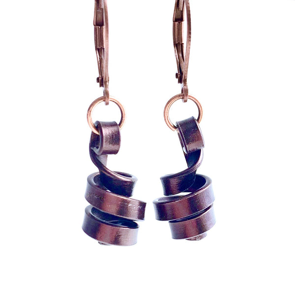 These Loopt earrings are super light weight and hang about 2cm long. They are made of aluminum wire.