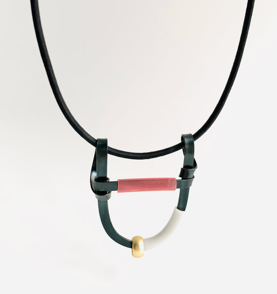 Uline Necklace: Silver with White and Silver