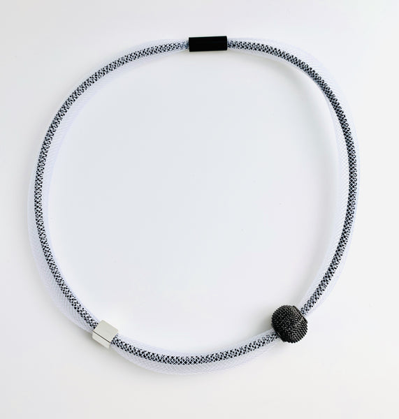 Short Tubular Necklaces