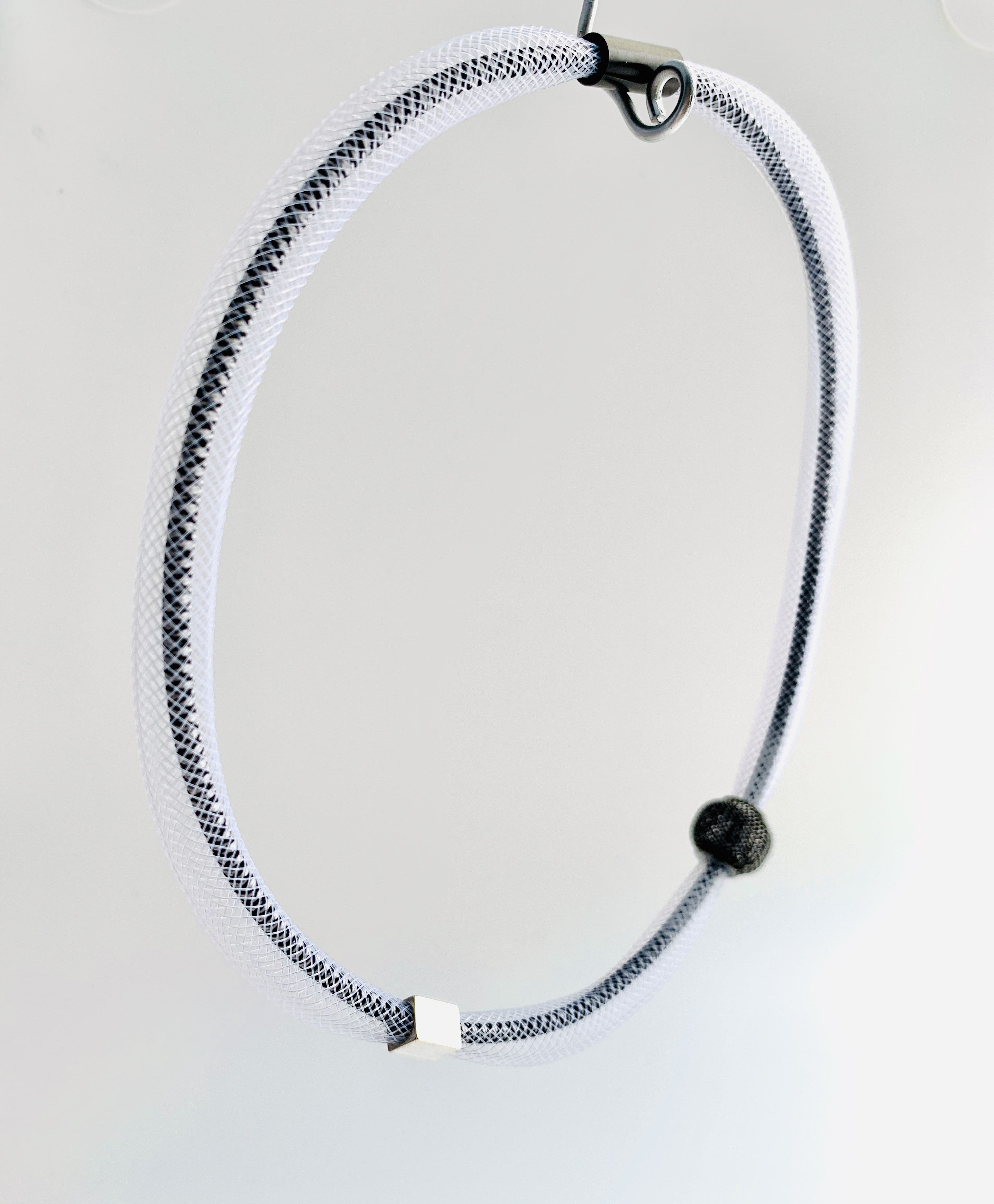 Short Tubular Necklaces