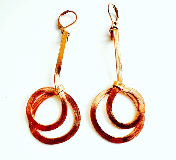 Flat Swirl Earrings: