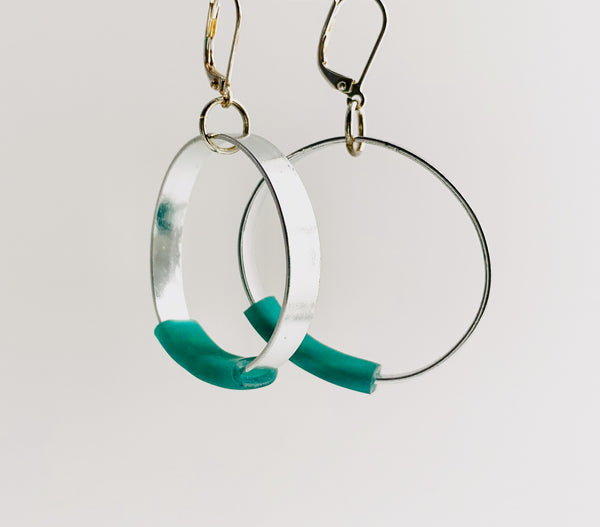 Bubbles: Bubble Earrings in Gold with white earrings
