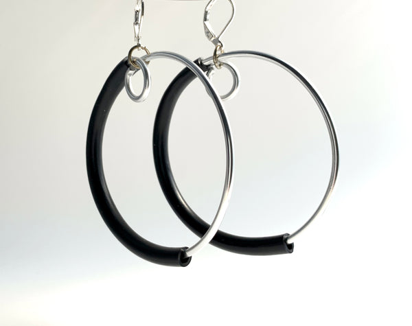 Hoopt Earrings in silver and black