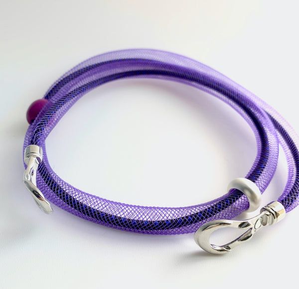 This Short Tubular is made with black/navy shock cord and purple netted tubing. it is 55cm