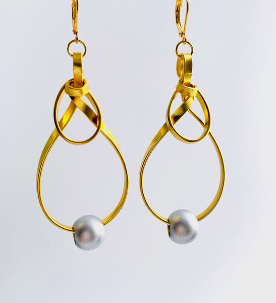 Metaltallic dangle bling earrings