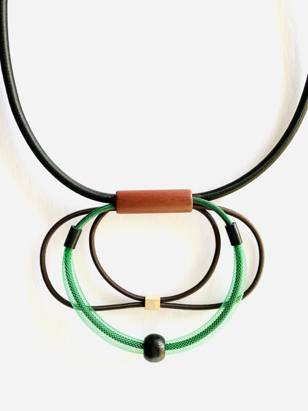 Short Connecting Necklace in Black, Brown and Green Netting